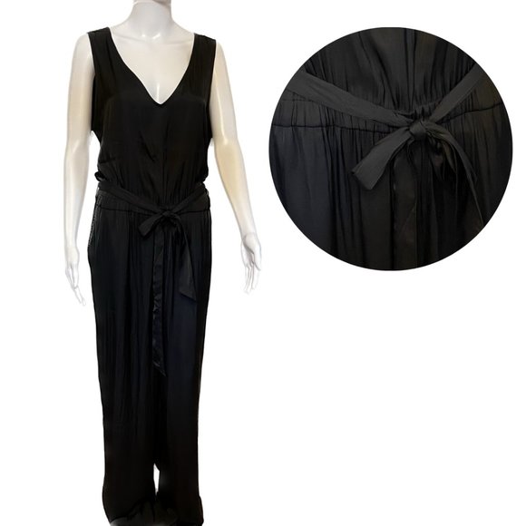 GAP Pants - NWT GAP Satin Silky Minimalist Black Sleeveless V-neck Women's Jumpsuit Size XL